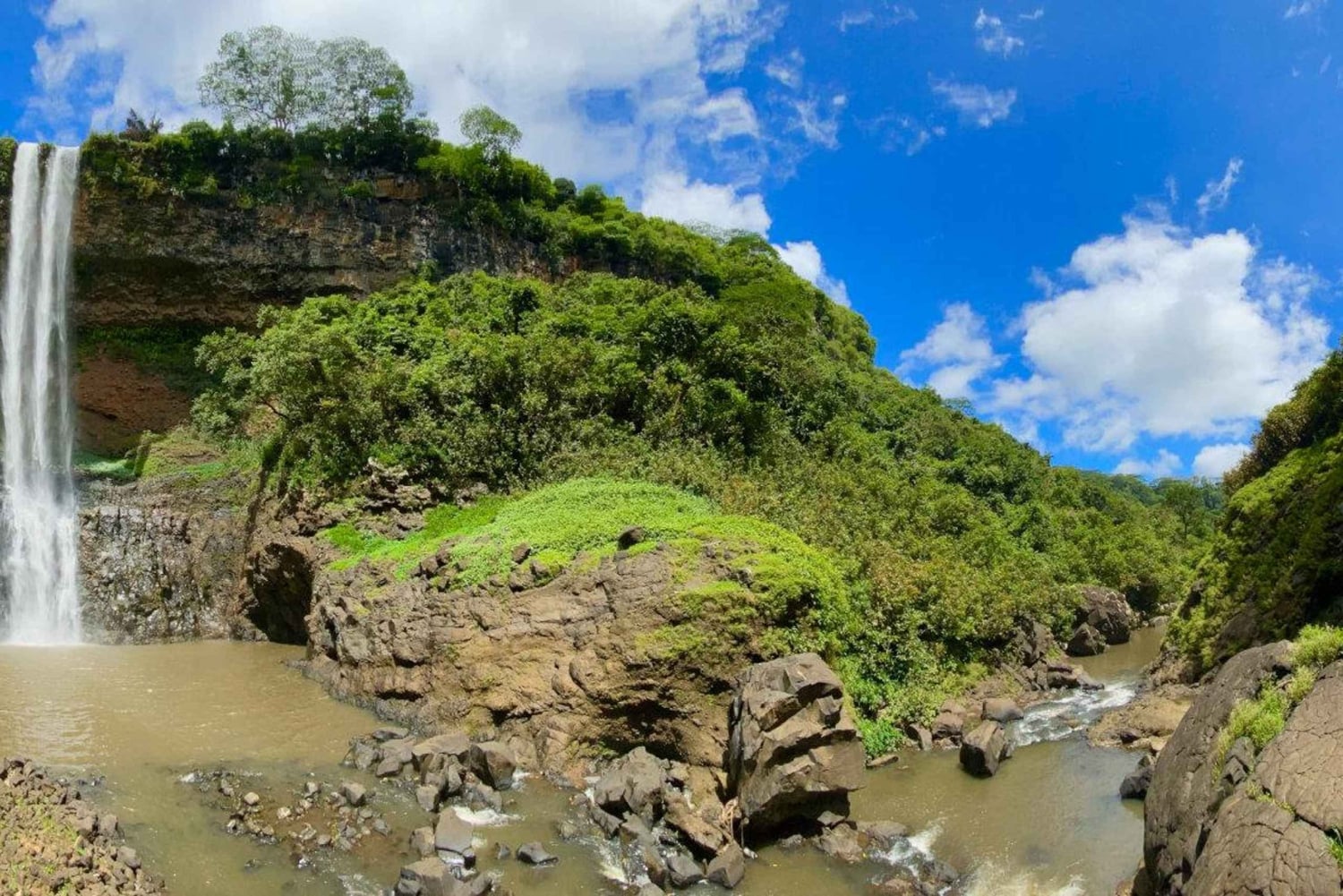 Mauritius: Hidden Waterfalls Discovery Tour with Pickup