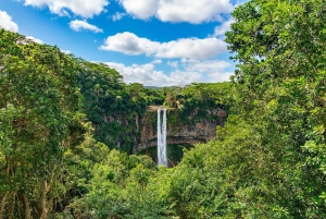 Mauritius: Hidden Waterfalls Discovery Tour with Pickup