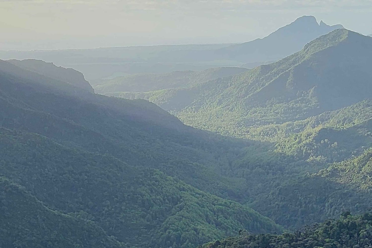Mauritius: Kohokohdat kiertomatka maisteluineen & auringonlasku Etelä-Mauritiuksella