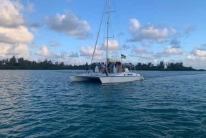 Maurícias: cruzeiro de catamarã em Ile Aux Cerfs com churrasco