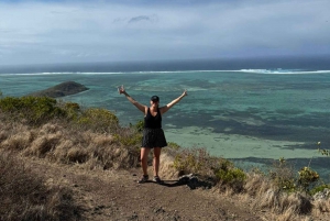 Mauritius: Le Morne Brabant vaellus historialliseen uppoutumiseen