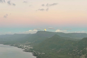 Maurice : Le Morne : Randonnée intime loin de la foule