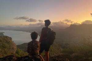 Maurice : Le Morne : Randonnée intime loin de la foule