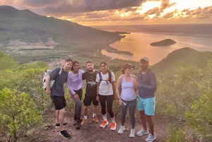 Maurice : Le Morne : Randonnée intime loin de la foule