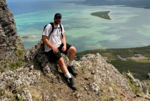 Maurice : Le Morne : Randonnée intime loin de la foule