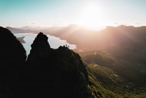 Mauritius: Le Morne Mountain Guided Sunrise Hike and Climb