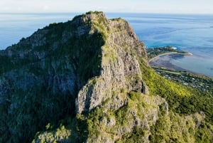 Mauritius: Le Morne Mountain Guided Sunrise Hike and Climb