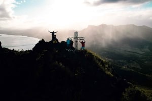Mauritius: Le Morne Mountain Guided Sunrise Hike and Climb
