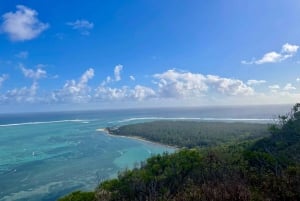 Maurice : Le Morne : Randonnée intime loin de la foule