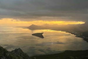 Maurice : Le Morne : Randonnée intime loin de la foule