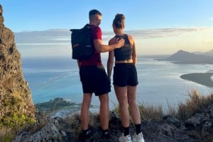 Maurice : Le Morne : Randonnée intime loin de la foule
