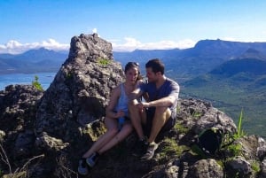 Mauritius: wędrówka o świcie na Le Morne + kawa na szczycie