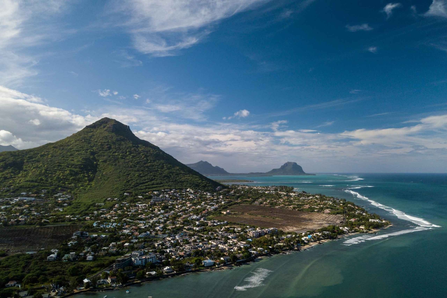 Mauritius like a local: private trip with hotel & activities