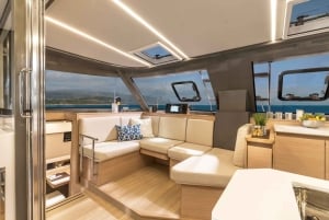 Mauritius: Liveonboard Catamaran Cruise around Mauritius