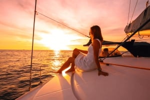 Nord di Mauritius: Crociera in catamarano al tramonto, bevande e spuntini