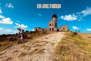 Mauritius: Private 5 Islands Speedboat Tour with BBQ