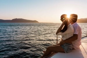 Mauritius: Privat katamaran-cruise i solnedgangen med middag