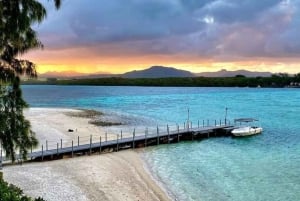 Mauritius: Private Lagoon Cruise with Snorkeling & Lunch