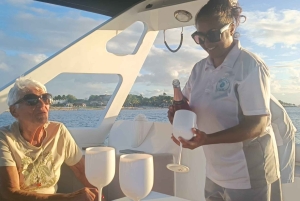 Mauritius: Private Rafale Speedboat Rental (Full Day or Half Day)