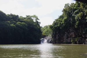Mauritius: Zeeën de Dag Lagune Ontdekking Boot