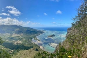 Maurice : Le Morne : Randonnée intime loin de la foule