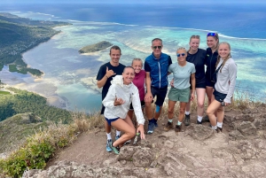 Maurice : Le Morne : Randonnée intime loin de la foule