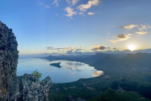 Maurice : Le Morne : Randonnée intime loin de la foule