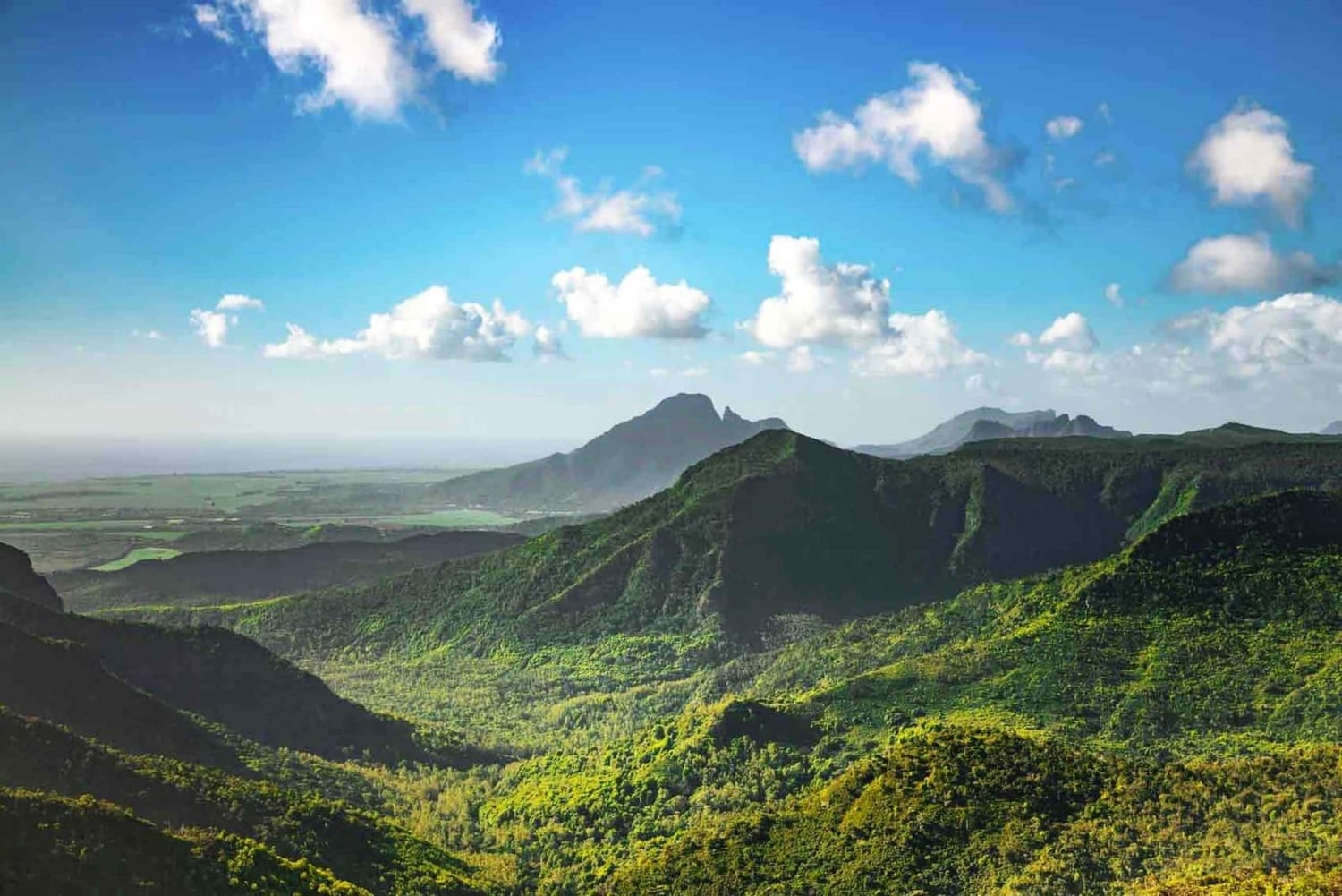 Mauritius South Highlights Tour: Vallée & Chamarel Dunes