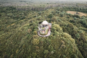 Mauritius: Sunrise Mountain Hike with Southwest Road-trip