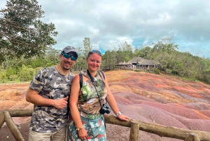 Mauritius: Sunrise Mountain Hike with Southwest Road-trip