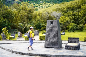 Mauritius: Sunrise Mountain Hike with Southwest Road-trip