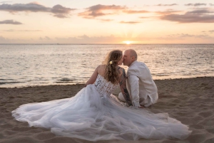 Mauricio: Sesión fotográfica al atardecer (luna de miel/sesiones familiares)