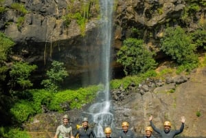 Mauritius: Tamarind Falls Canyoning Adventure