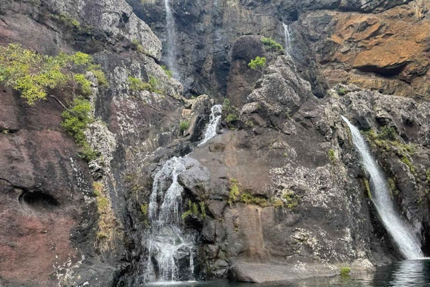Mauritius: Tamarind Falls- Unique Nature Experience
