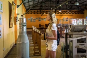 Mauritius: Tea, Rum and Vanilla Route with Lunch and Pickup
