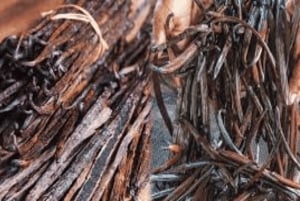 Mauritius: Tea, Rum and Vanilla Route with Lunch and Pickup