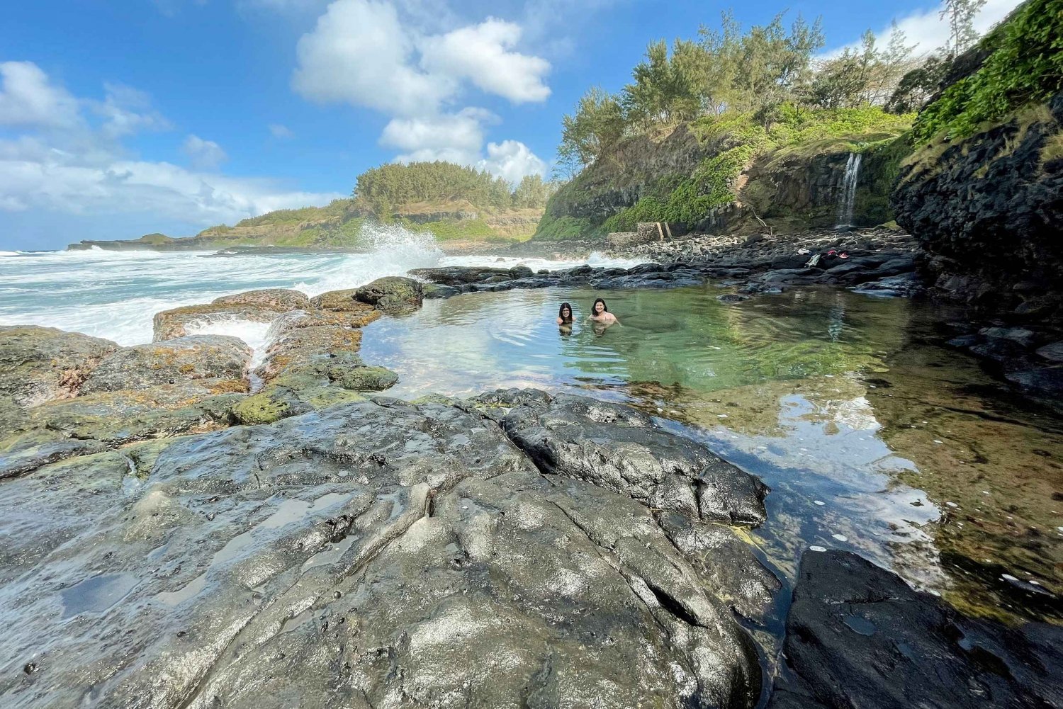 Mauritius: The Wild South Hiking Tour with a Guide