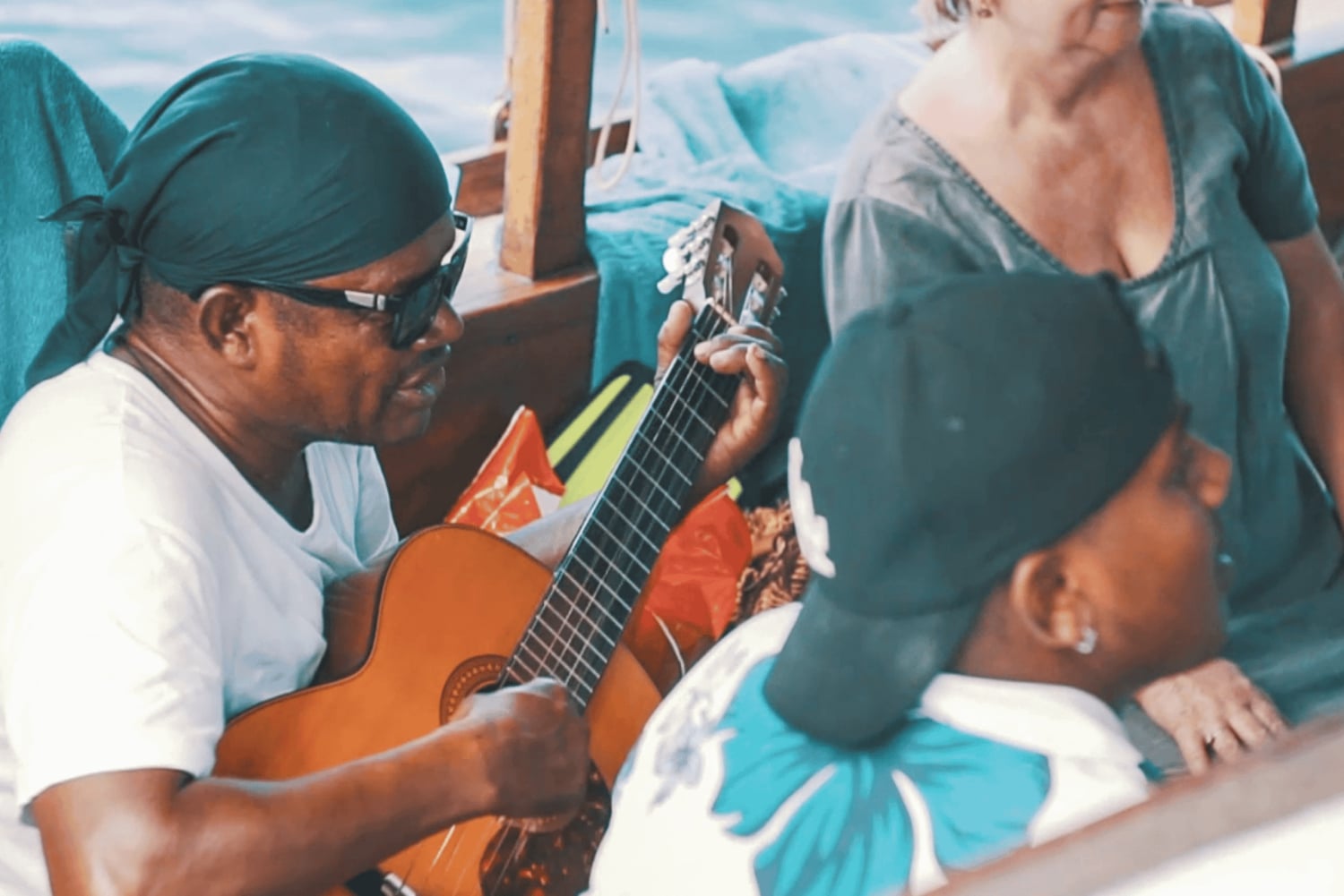 'Paradise Explorer: Snorkel, Sail, and Swim in Mauritius!'