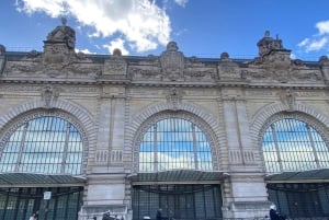 Paris: World's Fair Monuments Guided Walking Tour