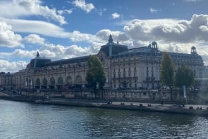 Paris: World's Fair Monuments Guided Walking Tour