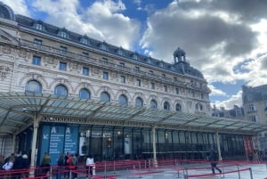 Paris: World's Fair Monuments Guided Walking Tour