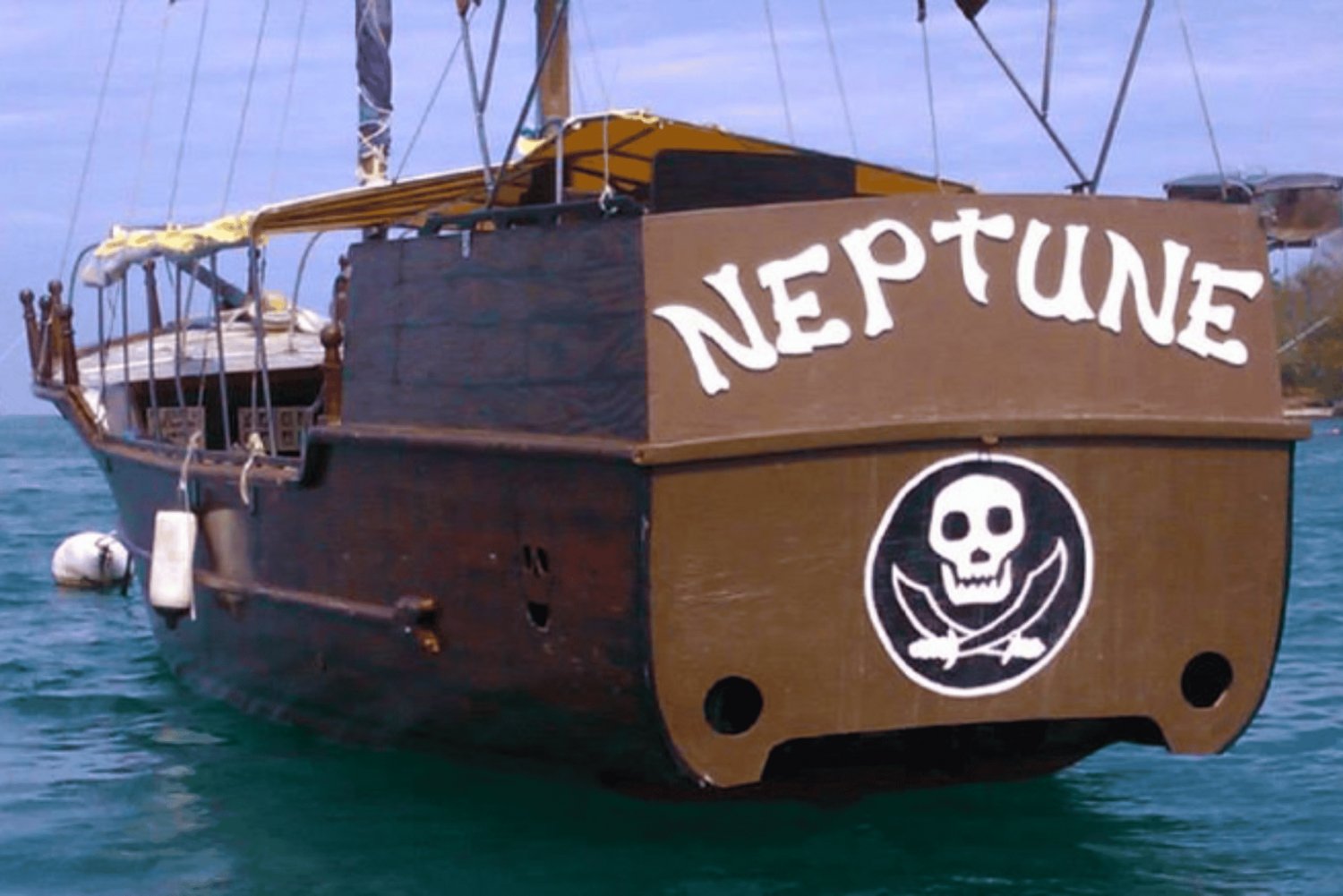 Pirate Boat Cruise to Ile Aux Cerfs Island