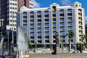 Port Louis: Stadsrundtur med gatumatprovning