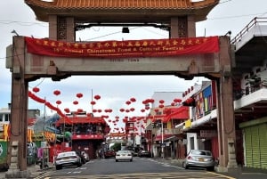 Port Louis: visita guiada privada e degustação de comida de rua