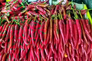 Port Louis: Private Guided Tour and Street Food Tasting