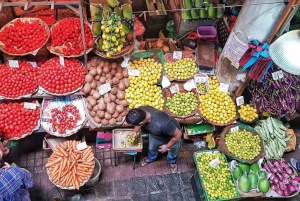 Port Louis: Gadekøkken & byrundvisning