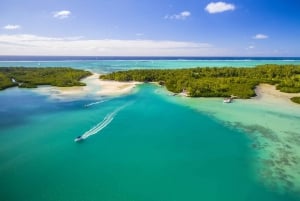 Alquiler Catamarán Privado a Ile aux Cerfs