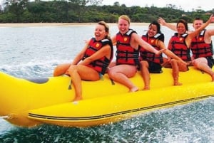 Speedboot naar Ile Aux Cerfs met 2 watersportactiviteiten