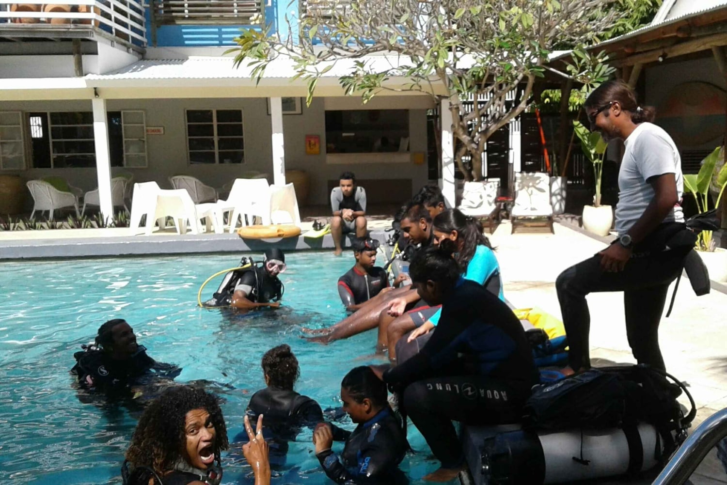 タマリン湾：初心者向けスキューバダイビング体験