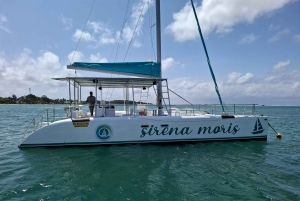 Trou d'Eau Douce: cruzeiro de catamarã até à Île aux Cerfs